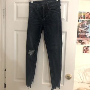 Slightly ripped American Eagle Jeans size 4